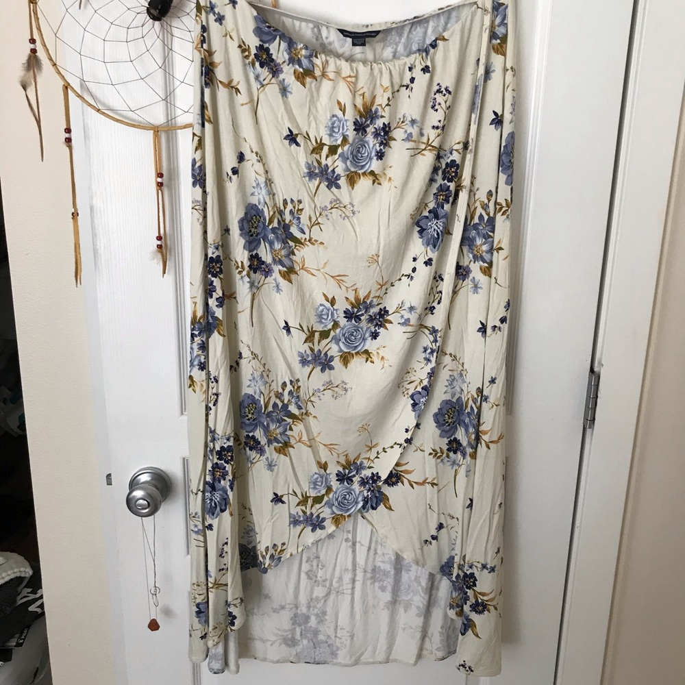 NWT AEO Hi low floral maxi skirt